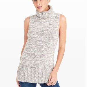 Club Monaco Cashmere-Blend Sleeveless Turtleneck Sweater